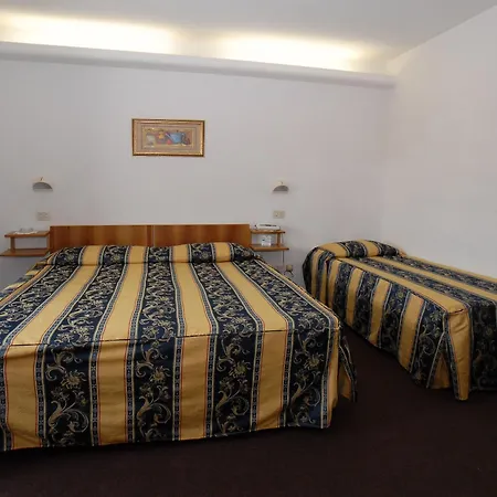 La Querceta Hotel 3*