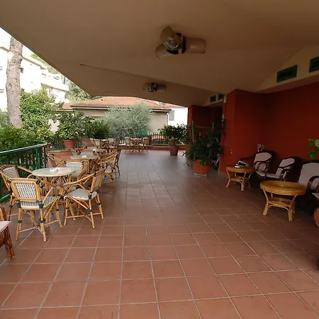 Hotel La Querceta 3*